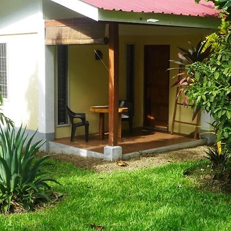 Acacia'S Cottages With Starlink Wifi Mambajao Bagian luar foto