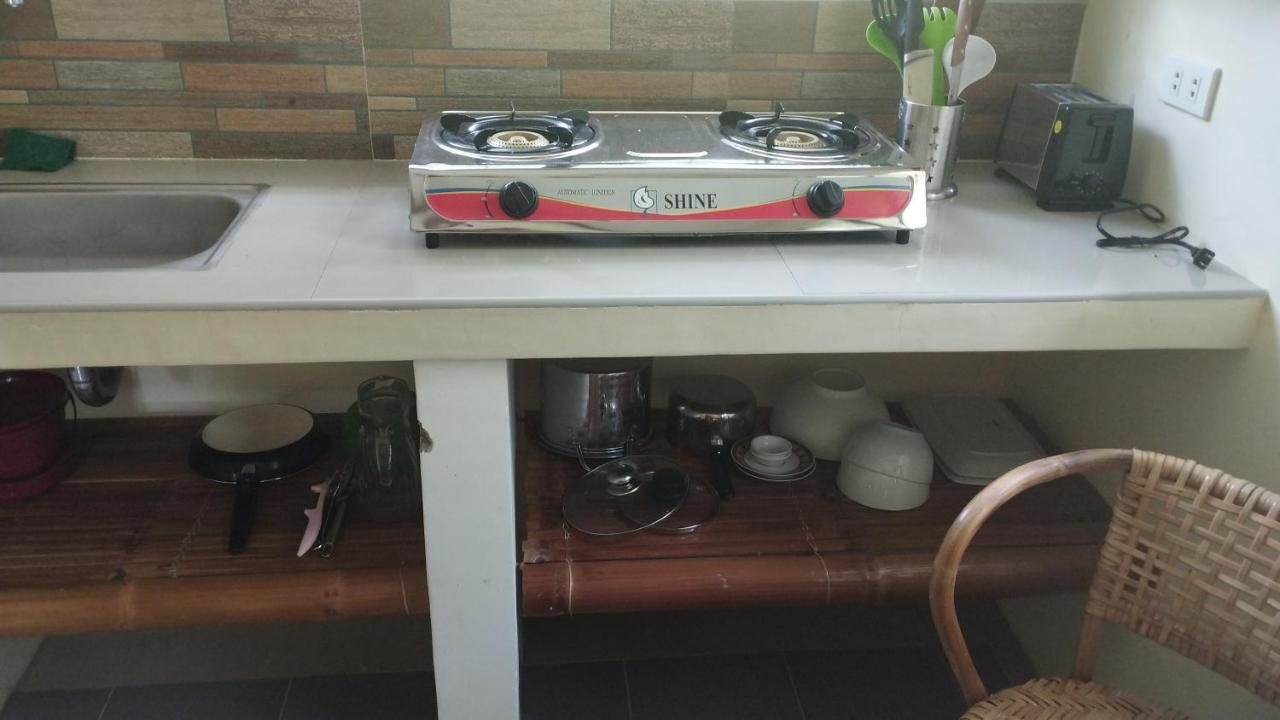 Acacia'S Cottages With Starlink Wifi Mambajao Bagian luar foto