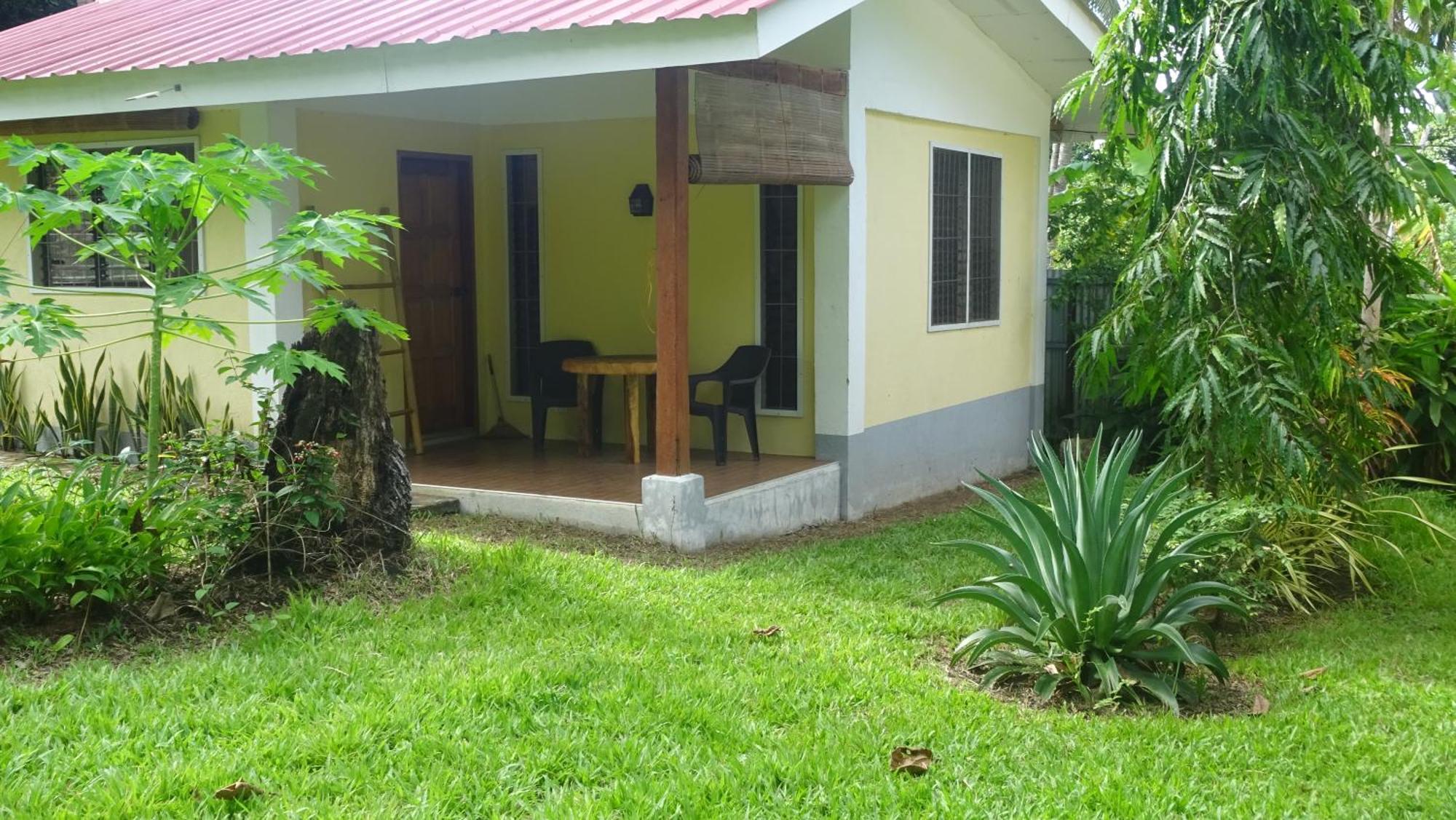 Acacia'S Cottages With Starlink Wifi Mambajao Bagian luar foto